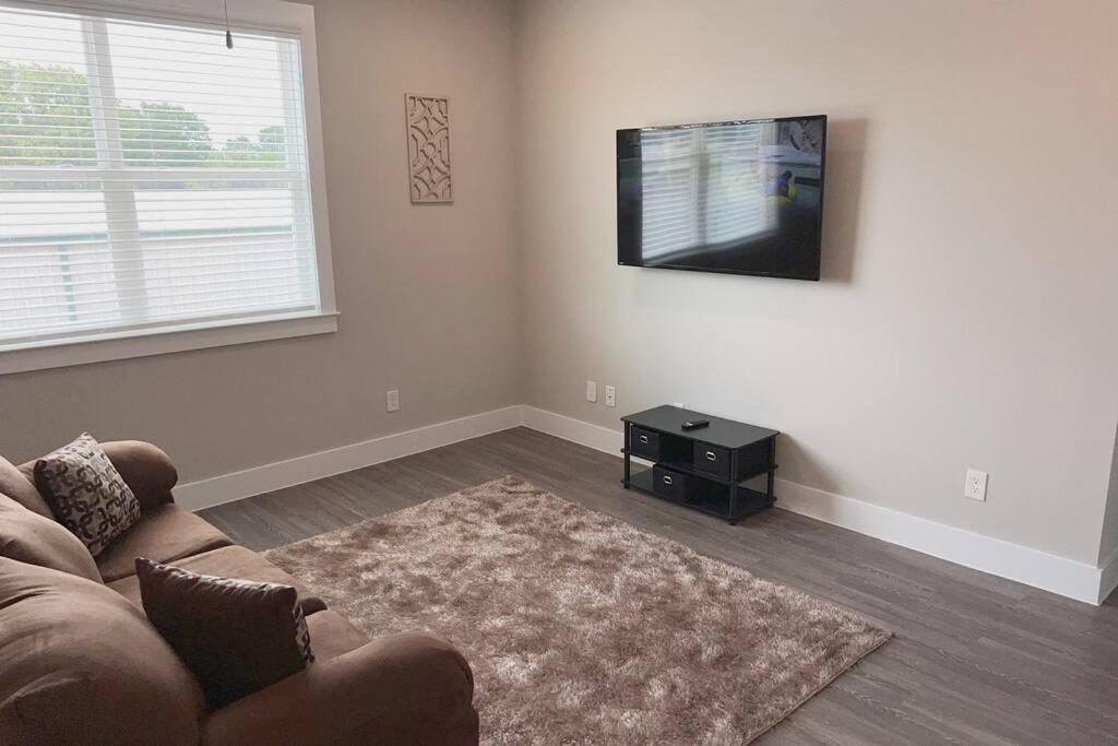 Welcome To Our Spacious 2-Bedroom 2-Bathroom Located In The City Of Houston, Texas! Екстериор снимка